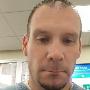 Meet your Posher, Tom